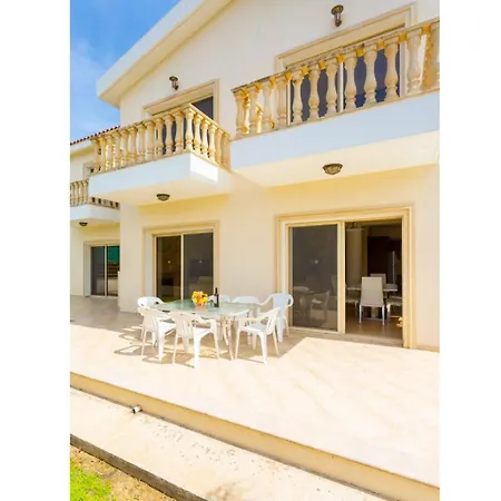 Villa Rose *