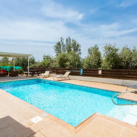 Villa Rose